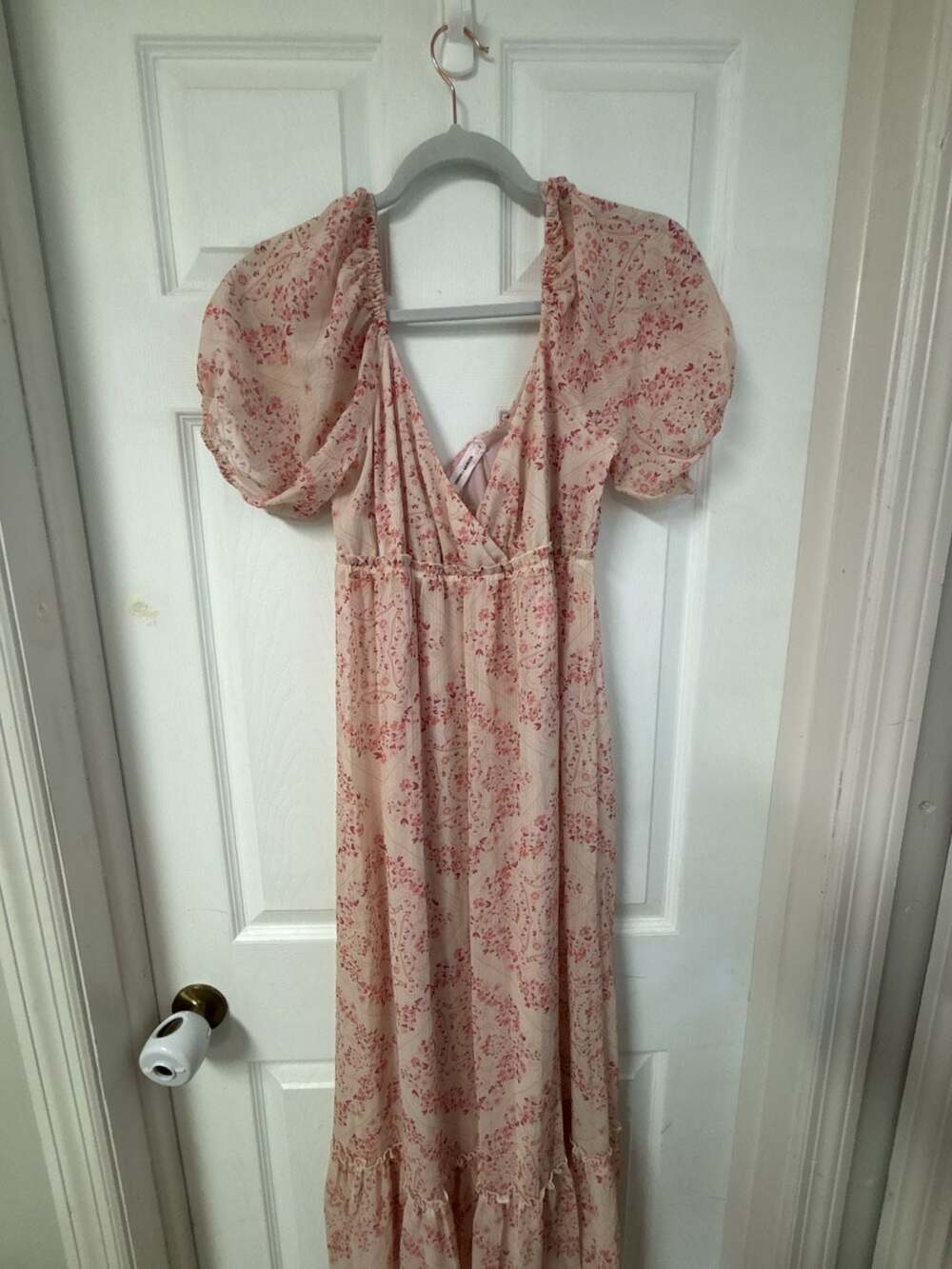 Spring and Mercer Pink Floral Puff Sleeve Maxi Dress